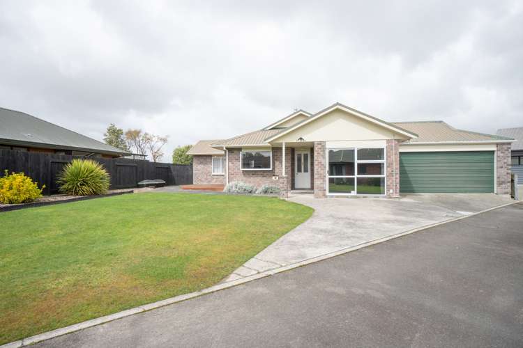 31 Strachan Way Highbury_0
