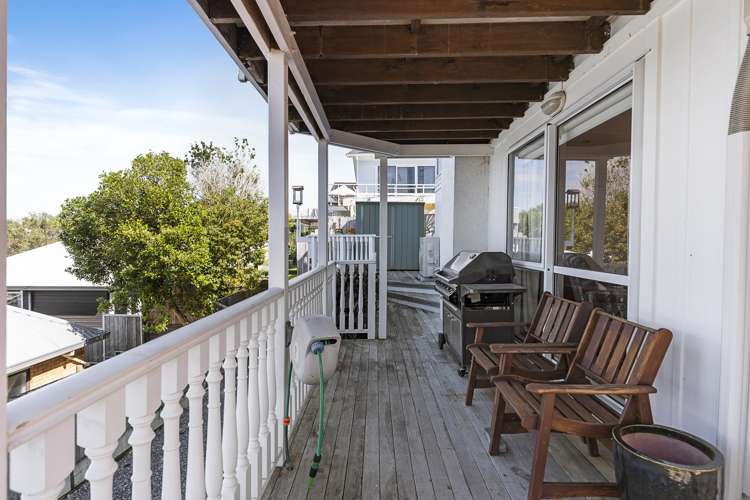 1/7 Colmar Road Mellons Bay_20