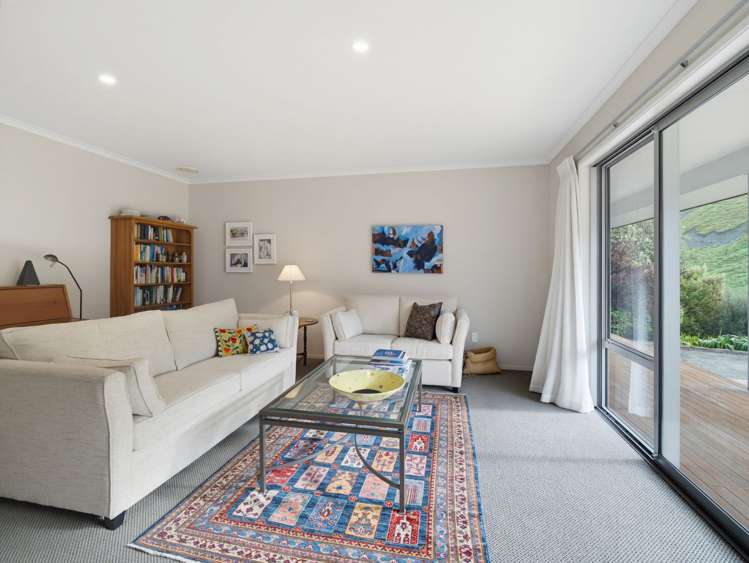 1127 Pourerere Road Omakere_15