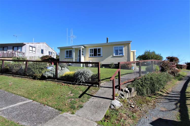 4 Esk Crescent Tokoroa_18