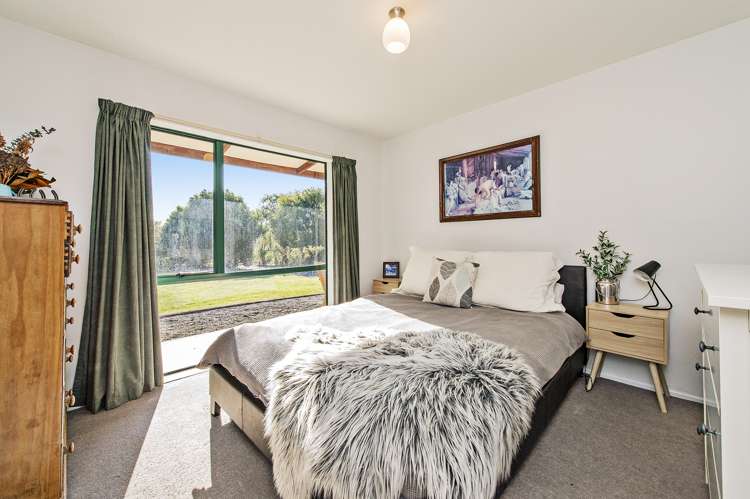 1707 Cust Road Cust_16