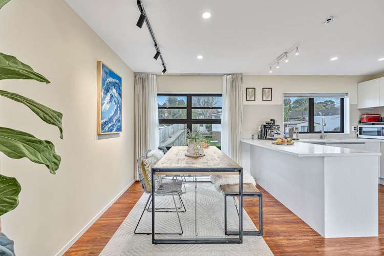 22a Glastron Place Bayview_12