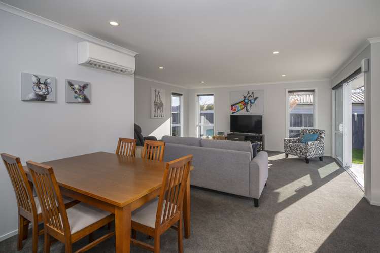 6 Carmello Grove Richmond_10