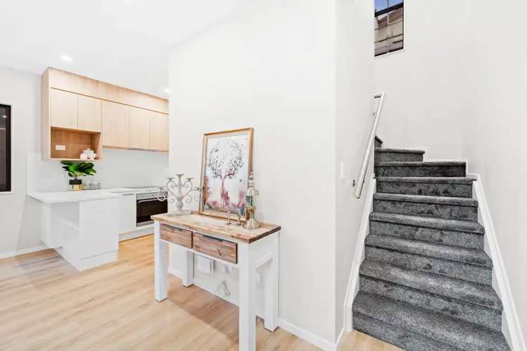 20 Don Oliver Lane Glen Eden_14