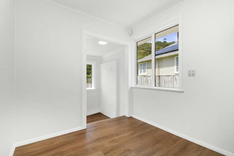 21 Wilkie Crescent Naenae_8