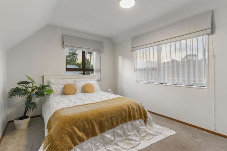 2/38 Green Lane East Remuera_17