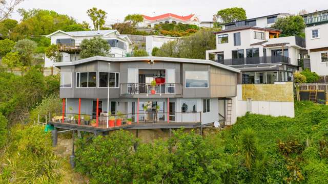 4B Seapoint Road Bluff Hill_1