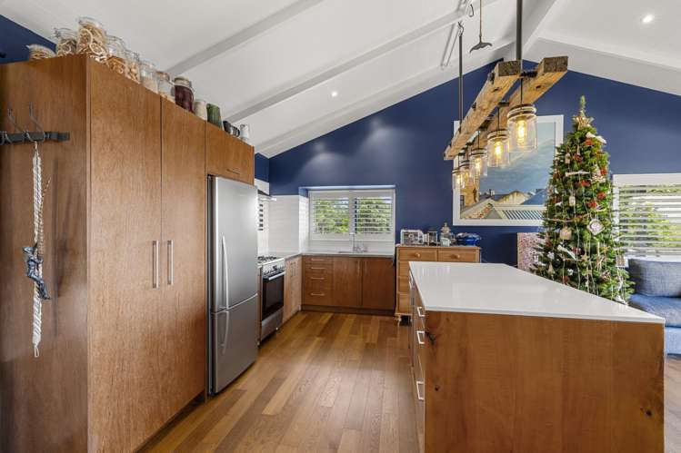 199 Te Hutewai Road Raglan_11