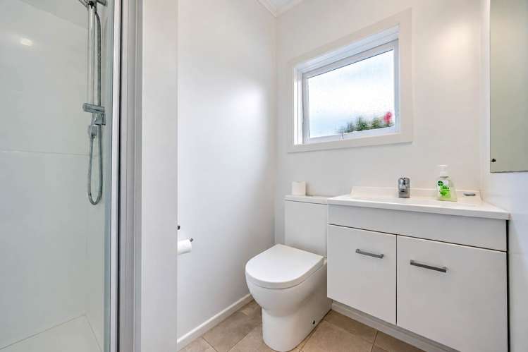 2/30 St Vincent Avenue Remuera_19