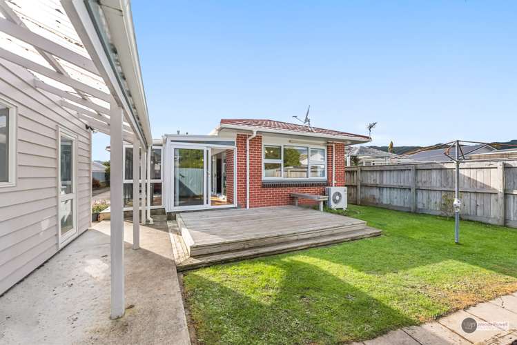 18 Holyoake Crescent Avalon_19
