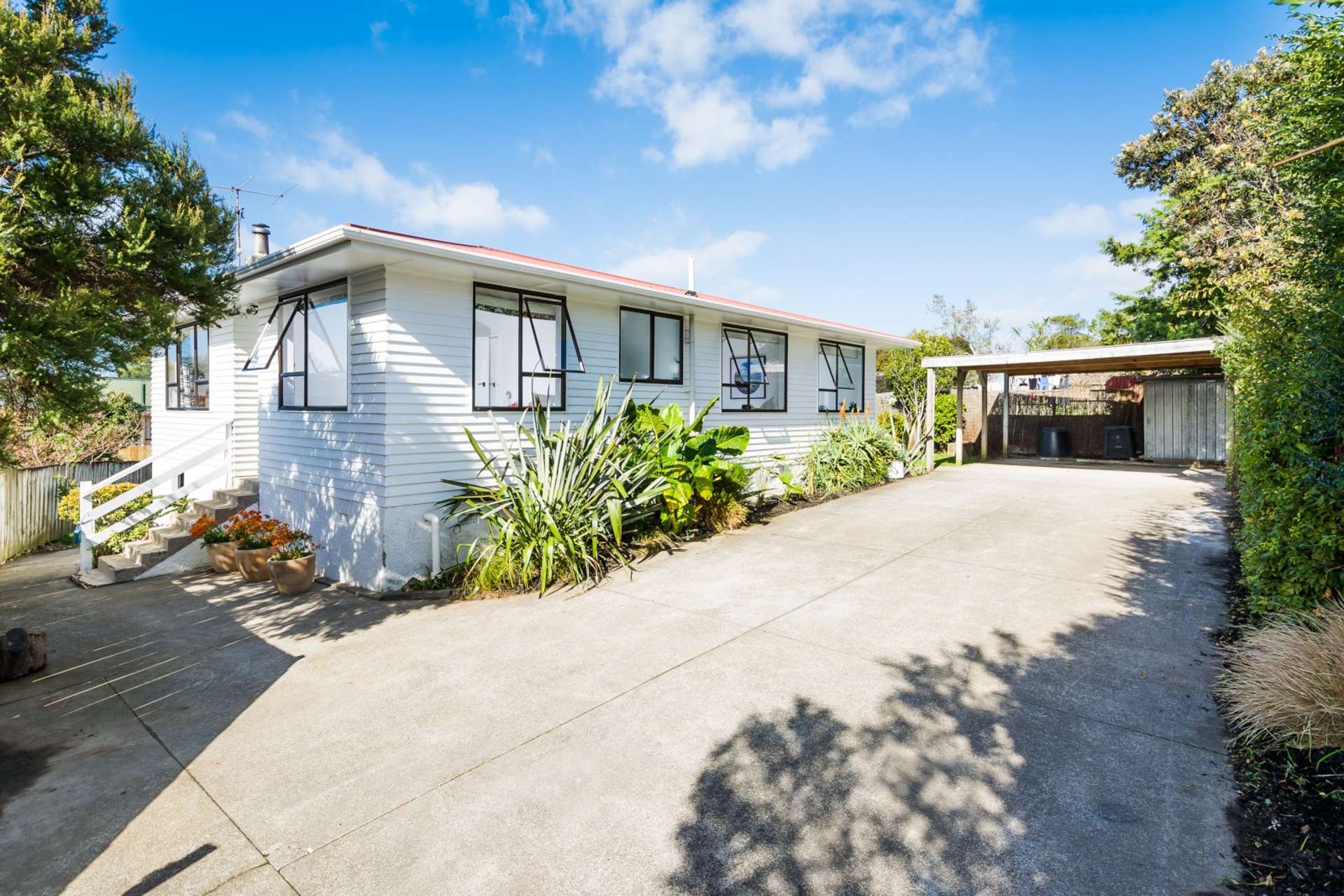 10 Taipari Road Te Atatu Peninsula_0