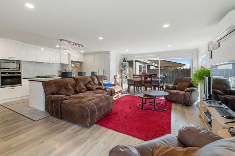 16 Biplane Street Takanini_5