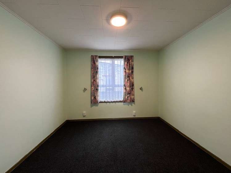 186 Preston Road 10446_4