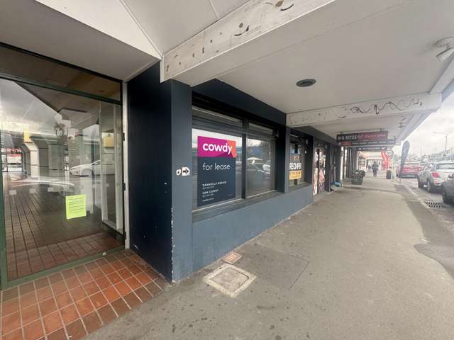 High-Profile Edgeware Road Tenancy Available