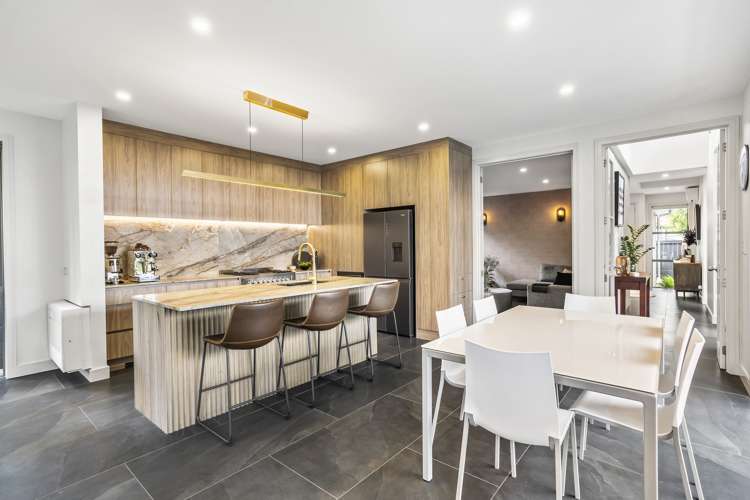 5 Haydn Avenue Royal Oak_5