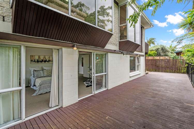 2/127 Godley Road Green Bay_13