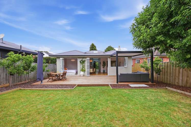 67 Owairaka Avenue Mount Albert_16