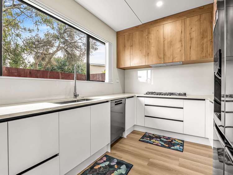 6/684 Te Atatu Road Te Atatu Peninsula_13