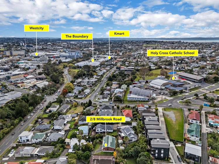 2/8 Millbrook Road Henderson_20