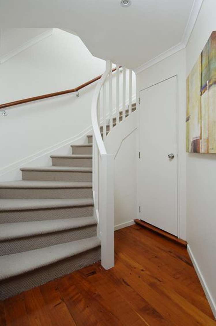 2/12a Dallinghoe Crescent Milford_5