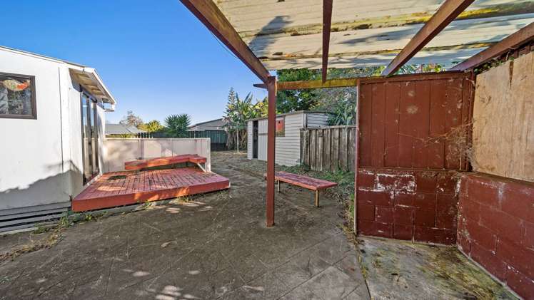 41 Solar Road Glen Eden_15