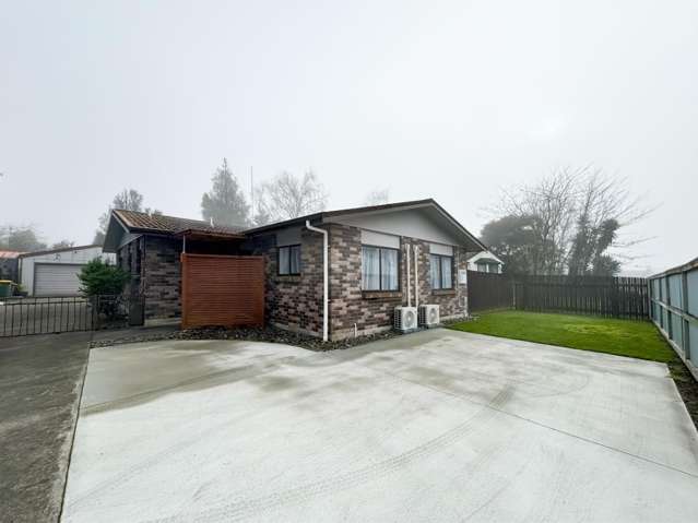 Fully furnished Three Bedrooms