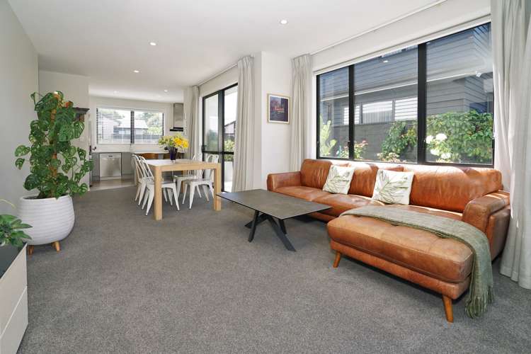 2/60 Queenwood Avenue Queenwood_5