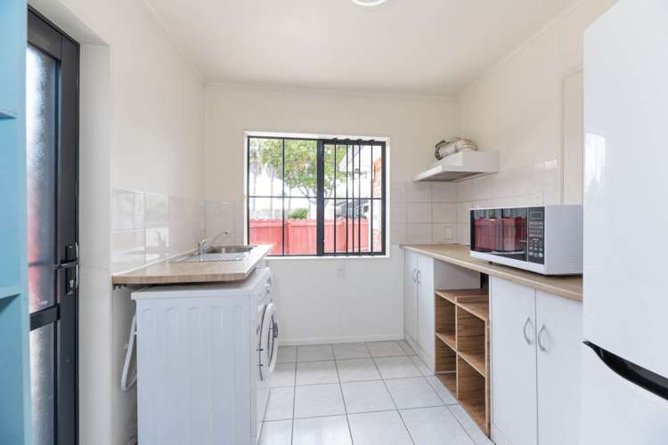 10 Midvale Place Pakuranga Heights_16