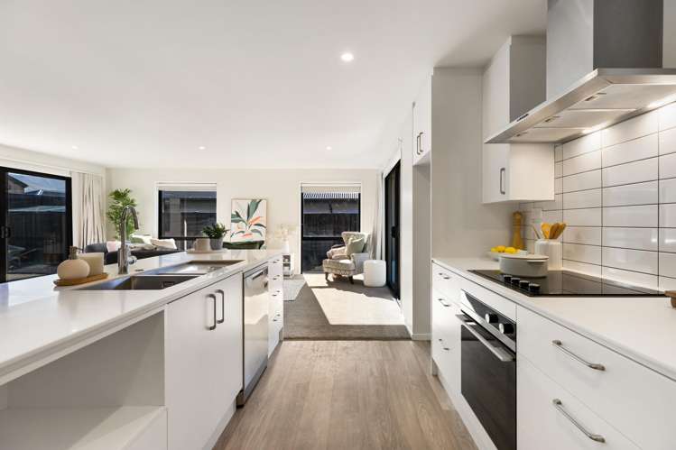 8 Wallis Drive Cromwell_3