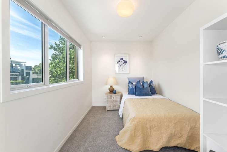 2/154 Marine Parade Mt Maunganui_15