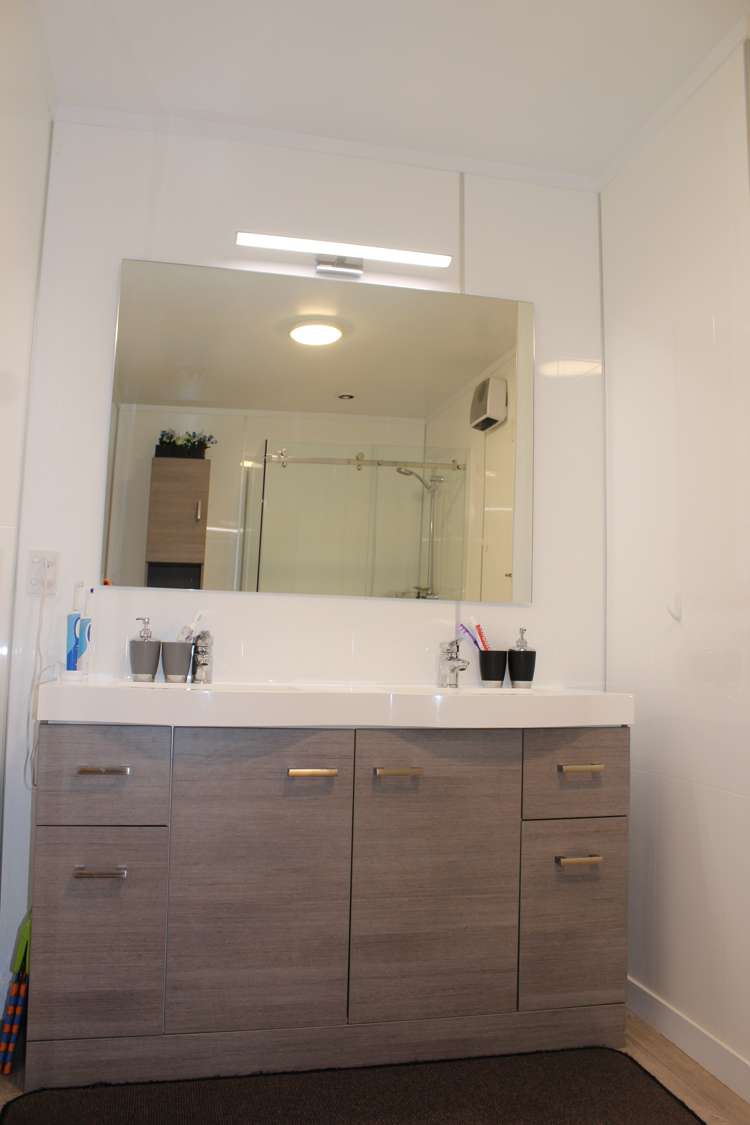 255 Te Anau Mossburn Highway Te Anau_12