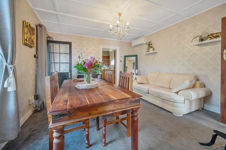 200 Saint Vincent Street Toi Toi_4