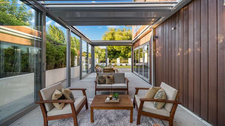 28b Springwater Avenue Northwood_18