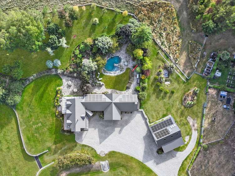 173 Camp Hill Road Albert Town_24