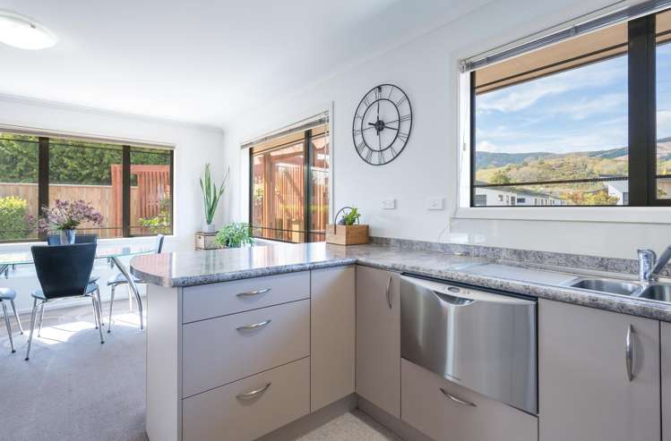 596 Main Road Stoke Stoke_3