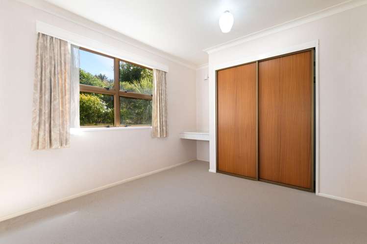 17a Seaview Road Otumoetai_11