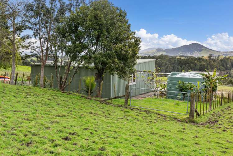 136 Knight Road Ruatangata West_22