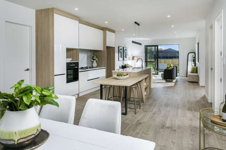 41 Matahae Crescent Milldale_2