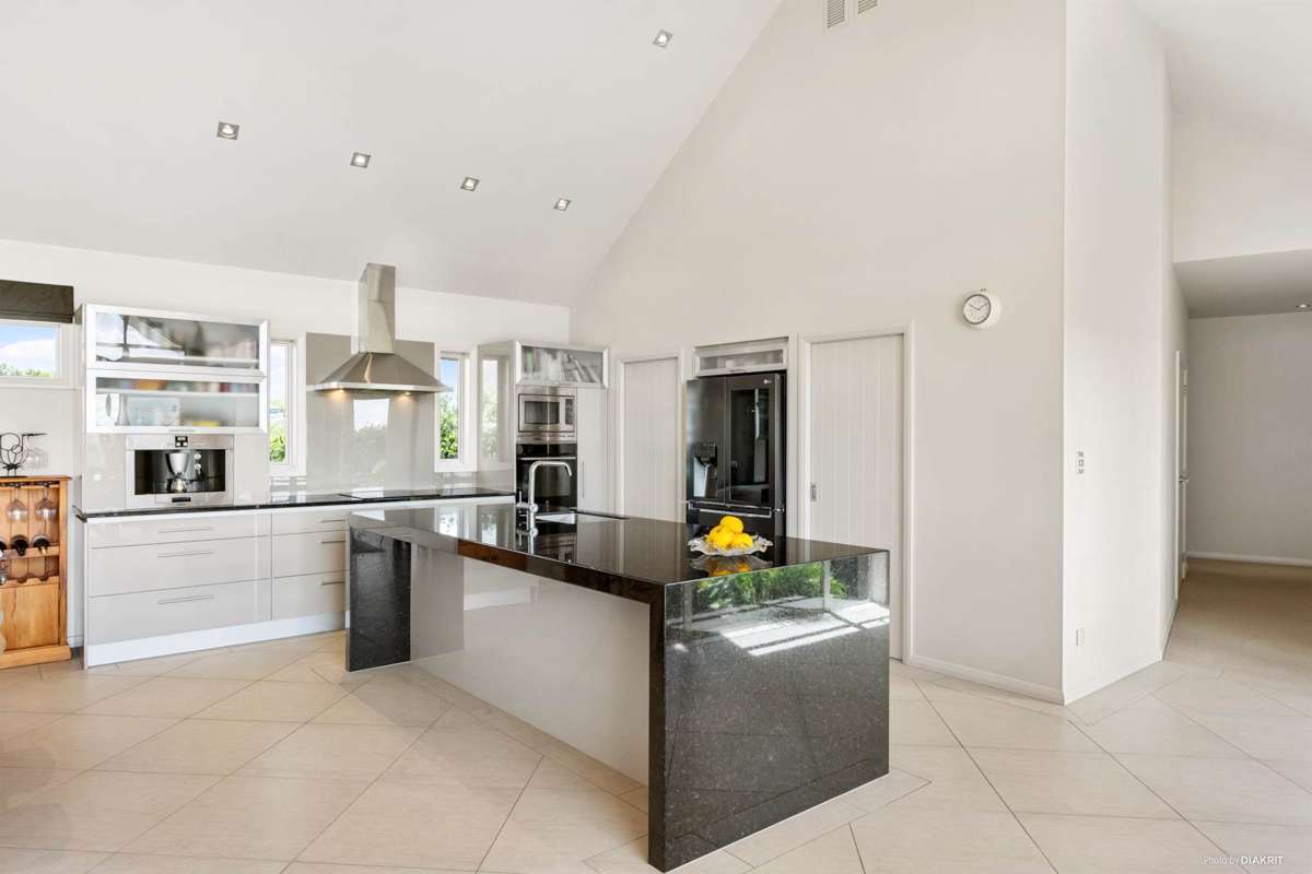 246 Lewis Road_1