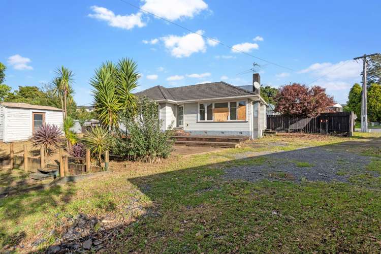 31 Paton Avenue Te Atatu South_16