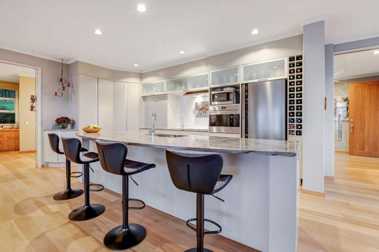 859 Whangaparaoa Road Manly_10