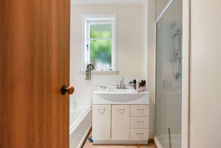 14 Greta Street Glenview_9