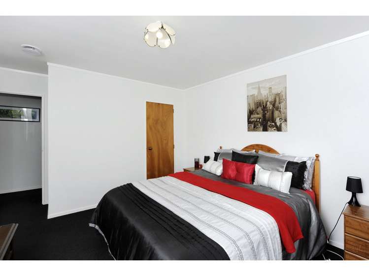 15 Clifford Avenue Bishopdale_11