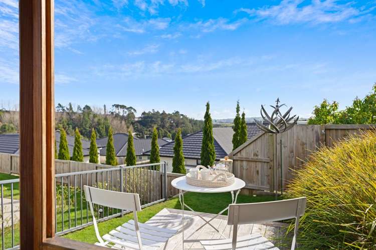 9 Puhirake Crescent Pyes Pa_22