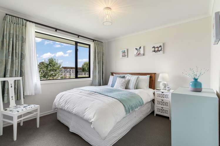 65 Racecourse Road Winton_16