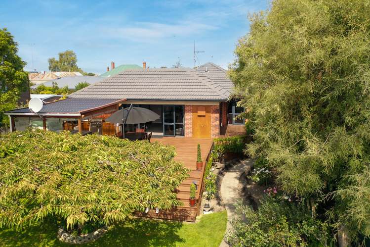 329 Church Street West End_23