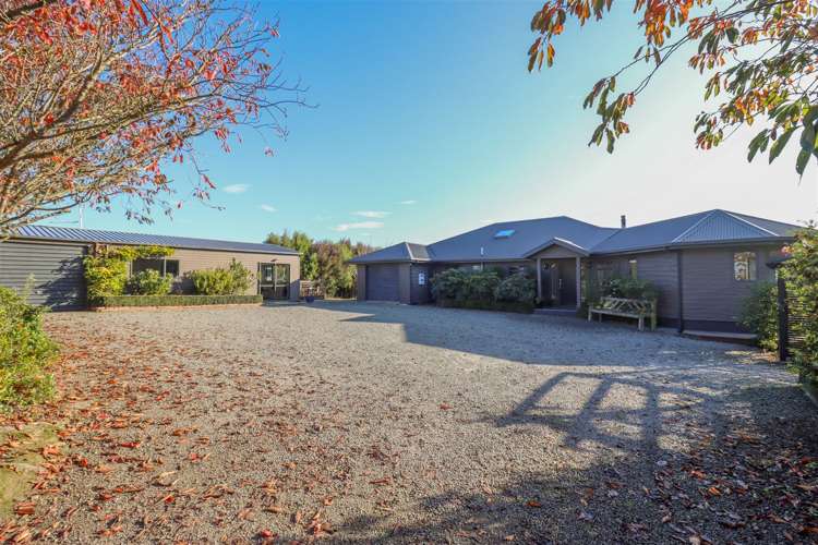 426 Doake Road Levels Valley_17