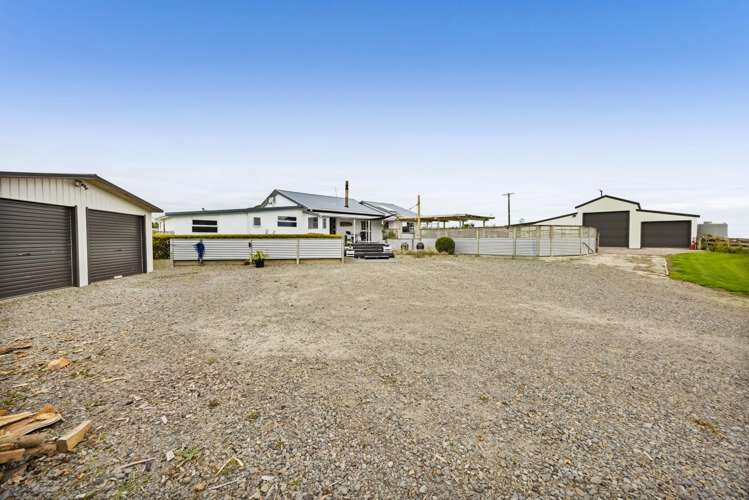 1288 Normanby Road Manaia_51