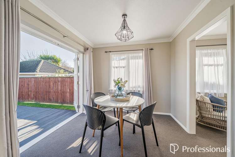 35 Golders Road_5