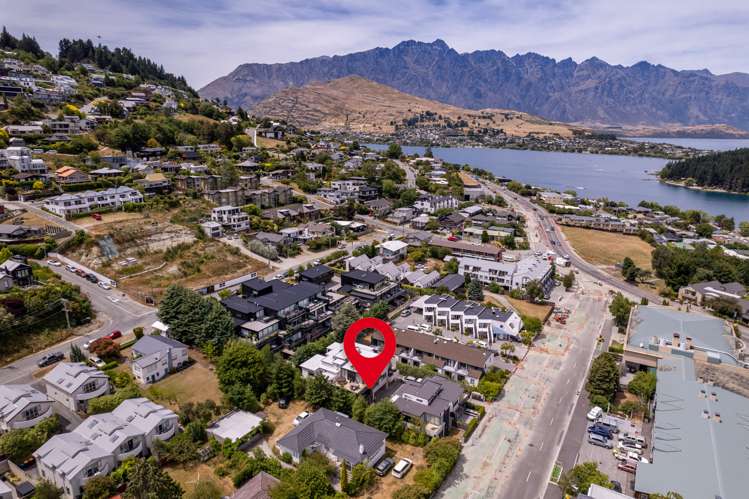 4/15 Melbourne Street Queenstown_24